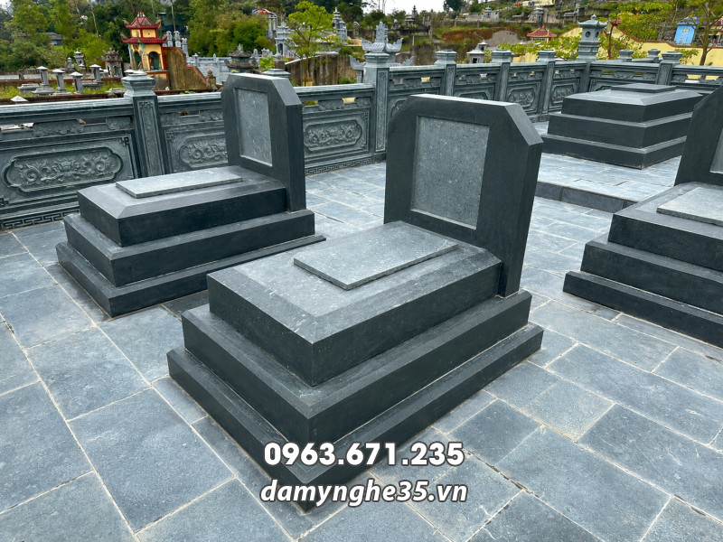 Mộ Đá Xanh Rêu Nguyên Khối - Mẫu Mộ Đẹp cho Khu Lăng Mộ Gia Đình 13 Mộ Đá Xanh Rêu Nguyên Khối - Mẫu Mộ Đẹp cho Khu Lăng Mộ Gia Đình