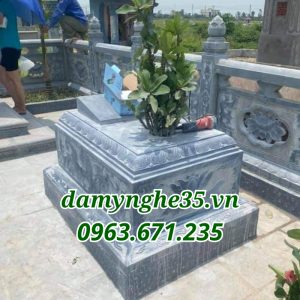 mộ đá tam cấp tại Nam Định