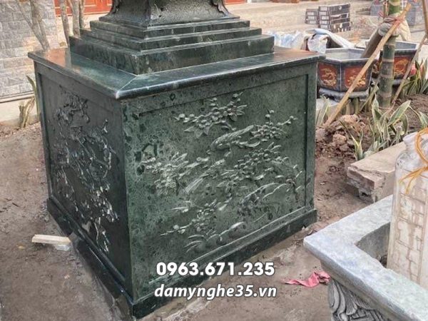 Chân kê cột gỗ bằng đá xanh rêu granite Vuông chạm khắc hoa văn