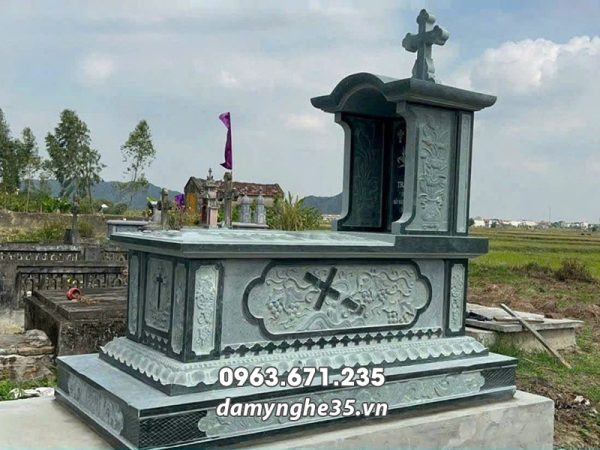 Mộ đá công giáo đá xanh rêu - Mộ 1 mái vòm đẹp