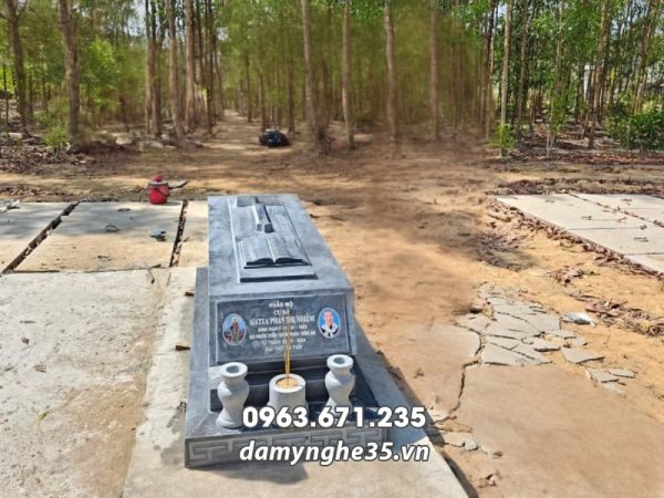 Mo cong giao khong mai