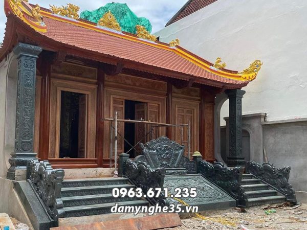 Cột đá Vuông - Chiếu đá - Rồng đá - Bậc đá - Bình phong đá Nhà thờ họ