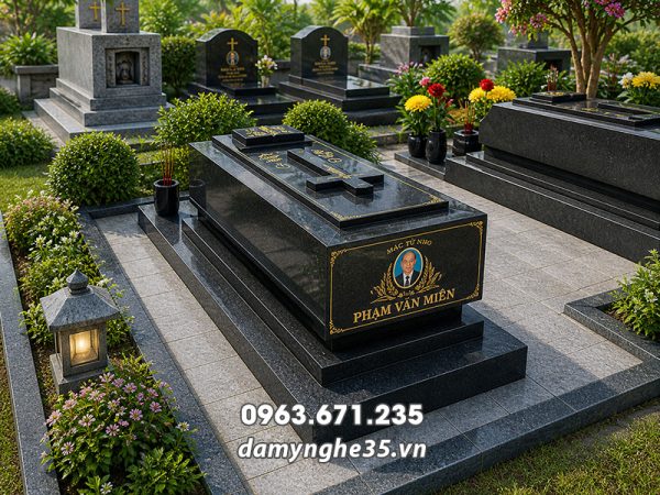 Mẫu Mộ Công giáo đá granite nguyên khối, chất lượng cao