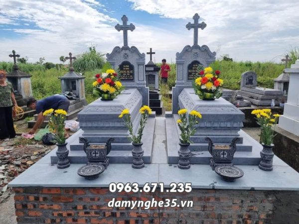 Mộ đá Công giáo cho khuôn viên của Bố Mẹ