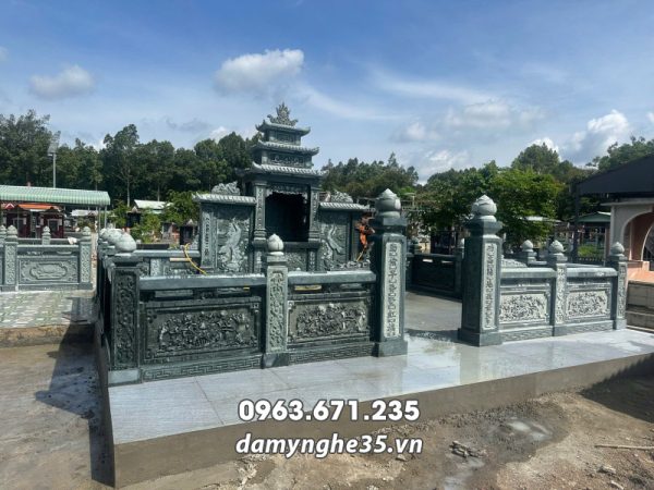 Khu Lang Mo da gia dinh Binh Phuoc
